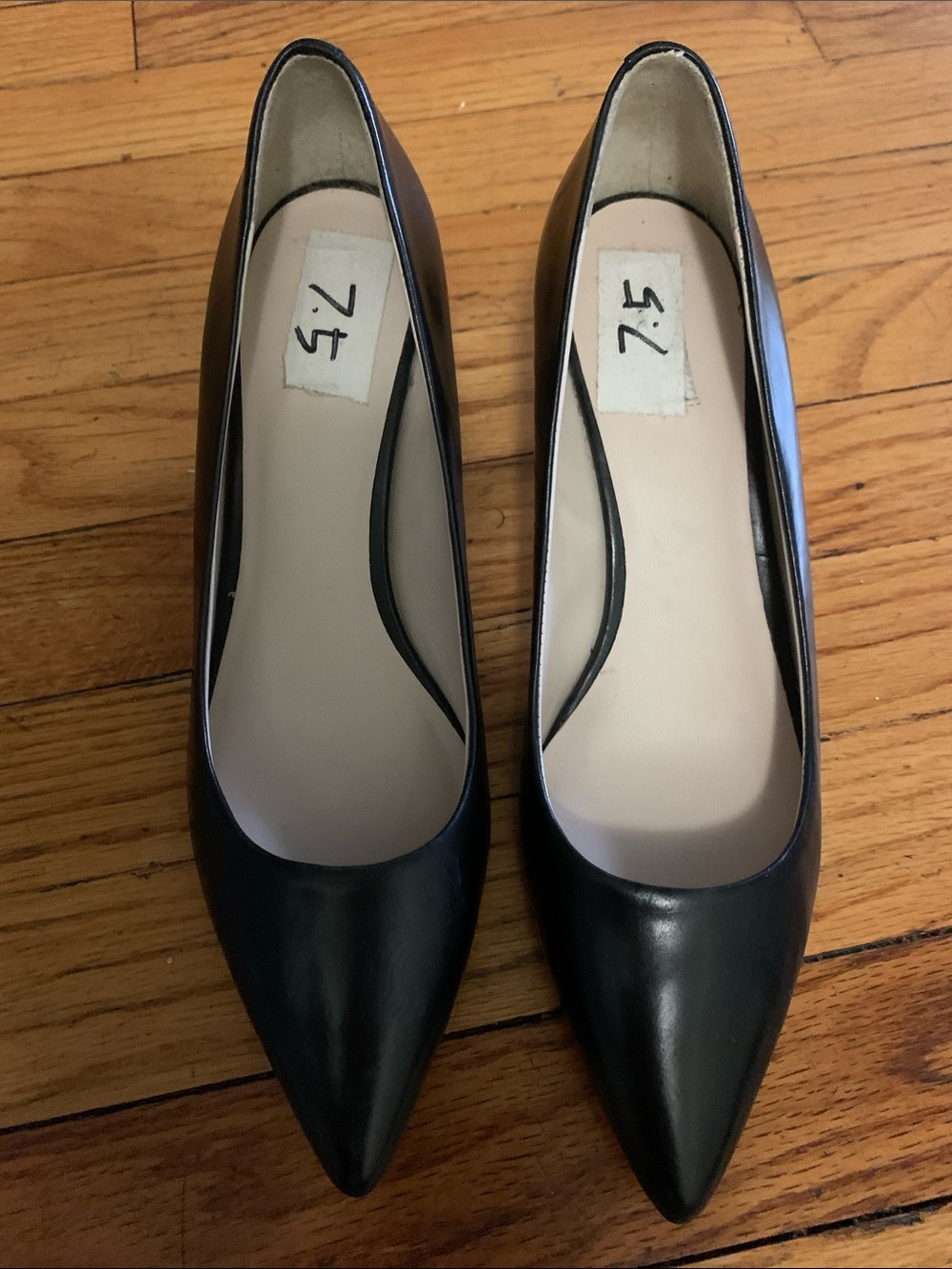 Cole Haan Black Leather Pumps 7.5 Heels 2.5” - Picture 2 of 6